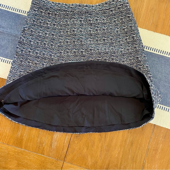 Ann Taylor Tweed Skirt, 6 Petit - Picture 4 of 4